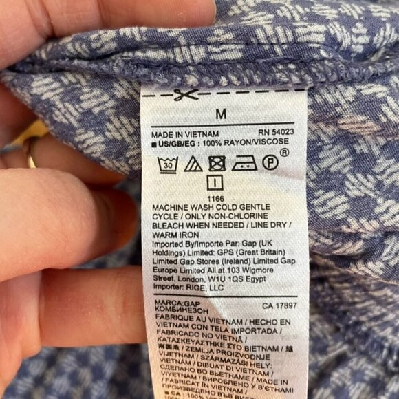 GAP Sleeveless Wrap Jumpsuit Periwinkle Blue / Purple Surplice Cropped NO BELT M - Picture 10 of 13